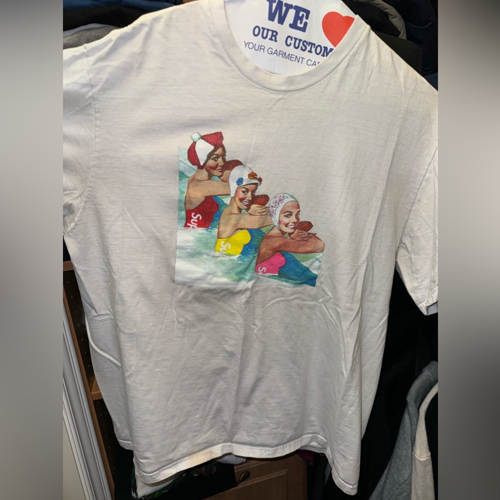 Supreme Swimmer Pool Girls Tee Shirt Rare 2018 Sz Xl